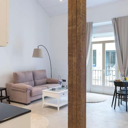 Acogedor Apartamento En Pleno Centro De Malaga By Sharingco Apartment Exterior photo