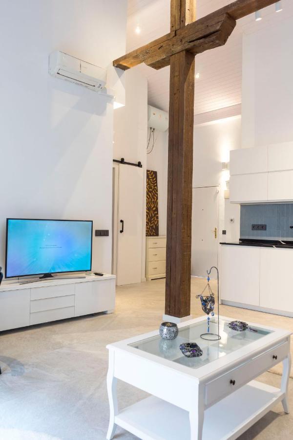 Acogedor Apartamento En Pleno Centro De Malaga By Sharingco Apartment Exterior photo