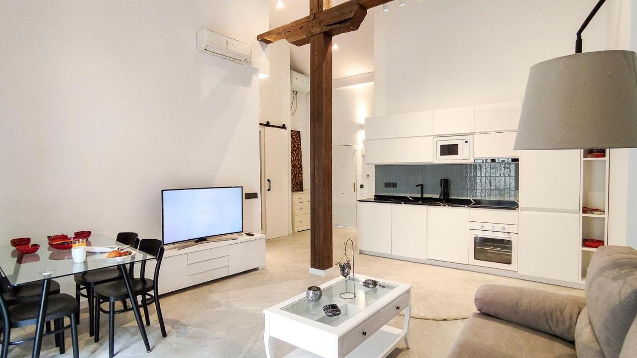 Acogedor Apartamento En Pleno Centro De Malaga By Sharingco Apartment Exterior photo