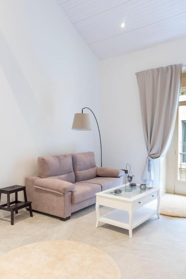 Acogedor Apartamento En Pleno Centro De Malaga By Sharingco Apartment Exterior photo